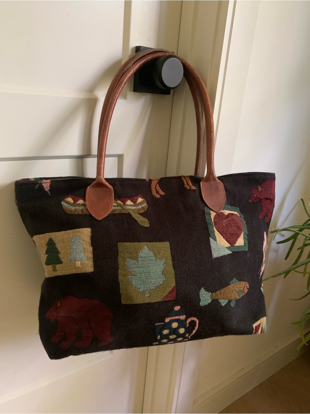 Vintage 90s Orvis Rustic Lodge Tapestry Tote Bag Moose Bear Leather Handles - Picture 4 of 16